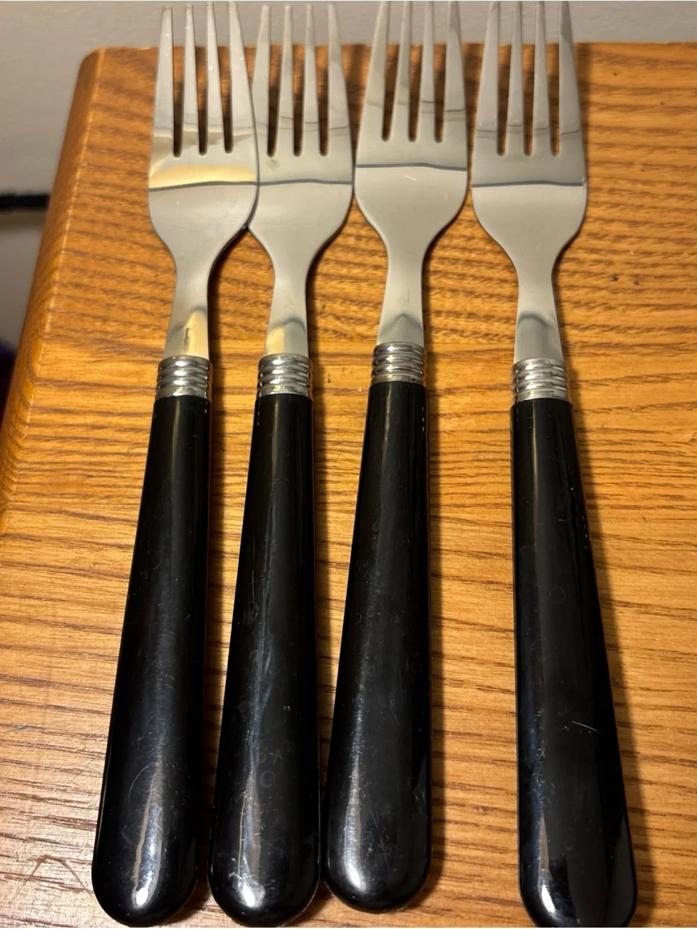 Black-Handled Stainless Steel Flatware Set - 12-Piece